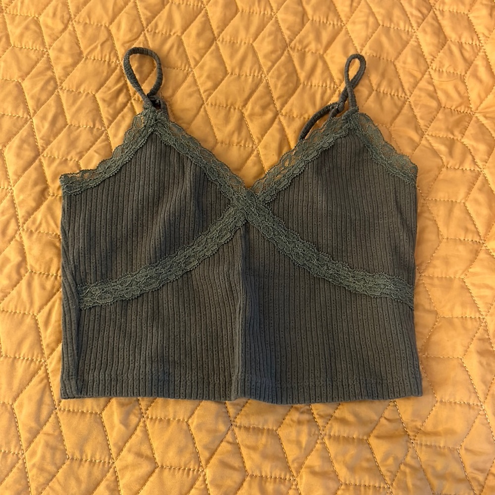 XS Aeropostale Green Lace Crop Top, never worn